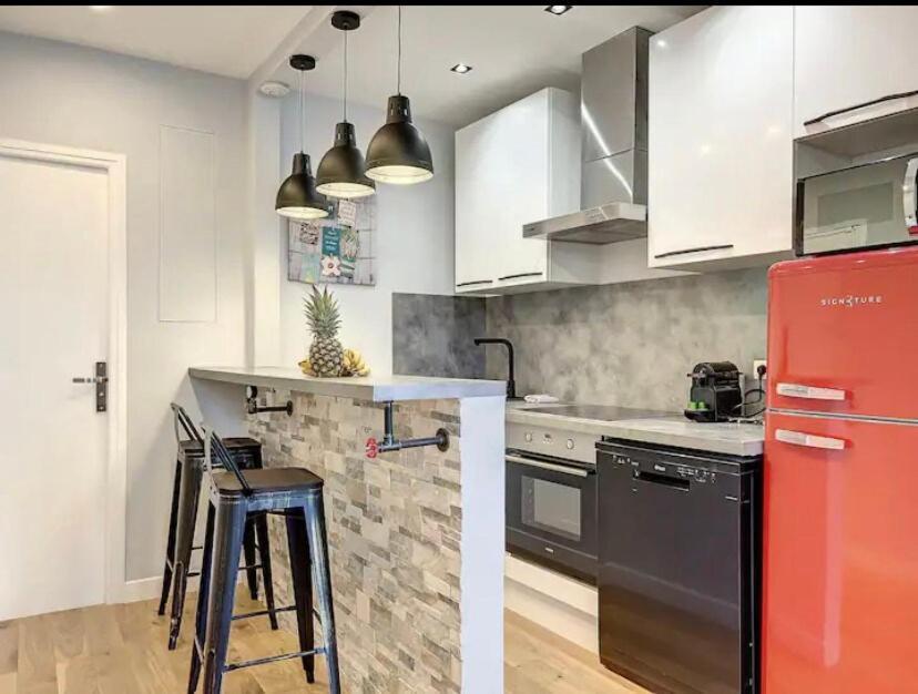 Le Duplex - *